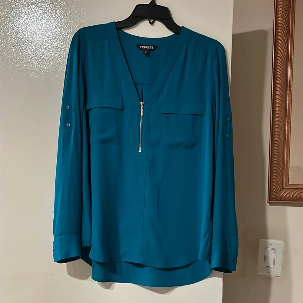 V Neck Zip Blouse - Picture 2 of 4